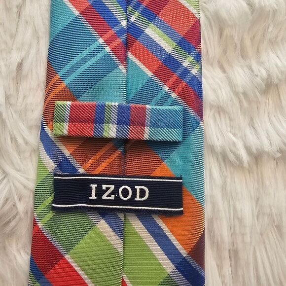Colorful Izod tie like new - Picture 5 of 6
